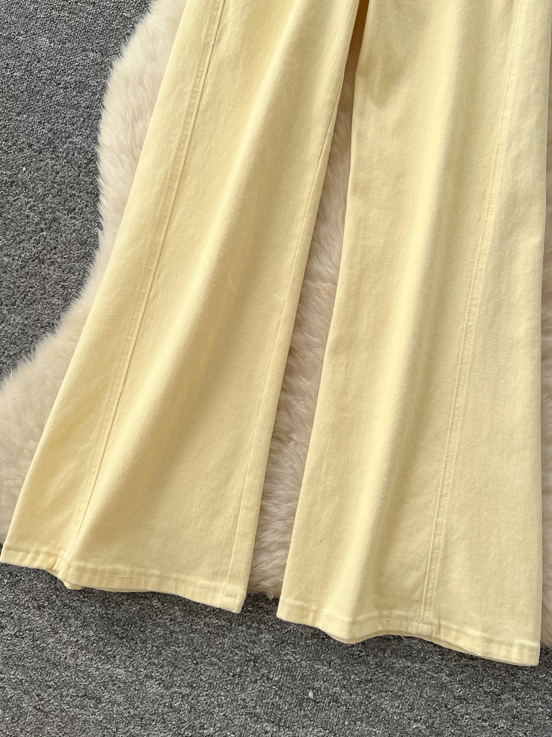 Mid week mystery jeans JN142 images